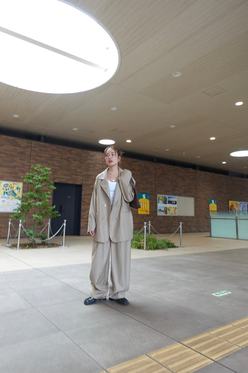 テーラードオーバージャケット